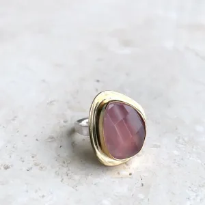 Free form rose quartz ring