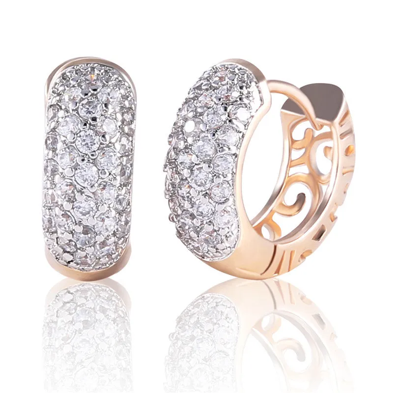 New Charming Women Earings Fashion Round White Topaz Ladies Party Shinning Huggie Hoop Earing Hot Sale Brinco Earrings
