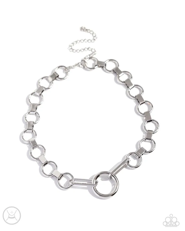 Paparazzi Necklace ~ Musings Marvel - Silver