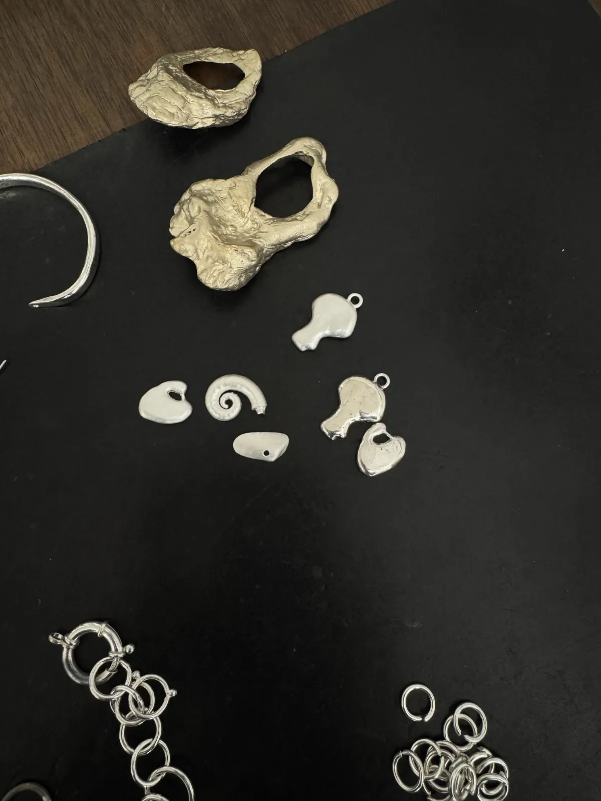 PIECES by The Lair Kinoko Necklace Silver 1/2